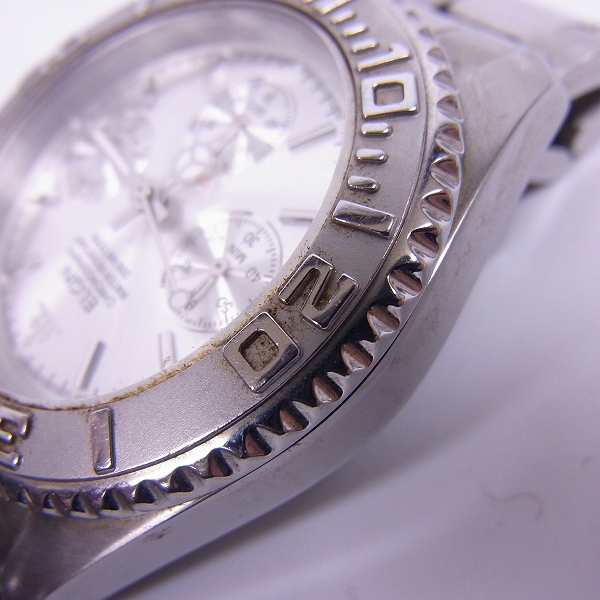 実際に弊社で買取させて頂いたELGIN/エルジン クオーツ腕時計 クロノグラフ/200ｍ FK-1120N-SL【動作未確認】の画像 5枚目