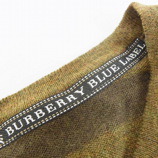 実際に弊社で買取させて頂いたBURBERRY BLUE LABEL/バーバリーブルーレーベル ボーダー Vネックセーター/Mの画像 2枚目