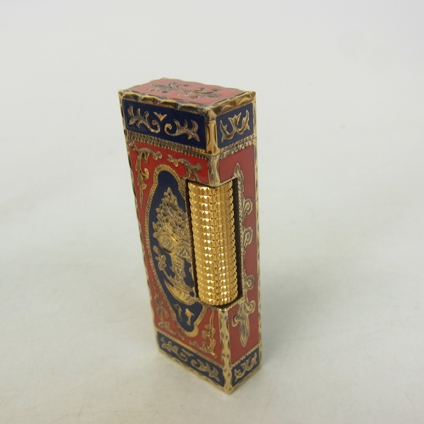 実際に弊社で買取させて頂いたdunhill/ダンヒル ローラガスライター 五面彫刻 ゴールドの画像 3枚目