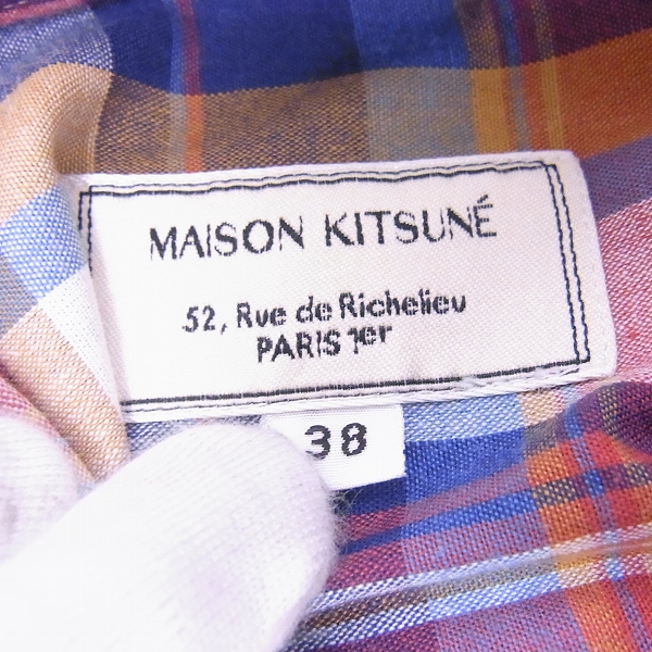 実際に弊社で買取させて頂いたMAISON KITSUNE/メゾンキツネ コットン ボタンフライ チェック シャツ/38の画像 2枚目
