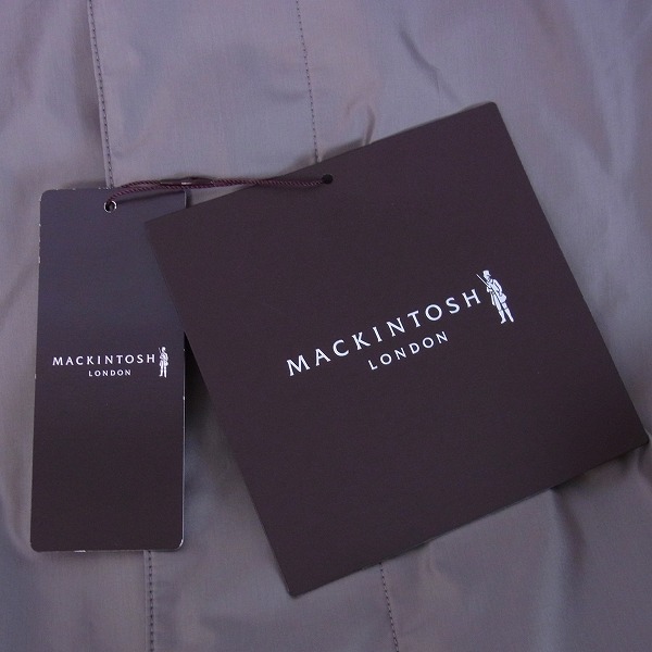 実際に弊社で買取させて頂いた【未使用】MACKINTOSH/マッキントッシュ DUNKELD/ダンケルド ナイロンポリエステルタフタ ステンカラーコート/38の画像 5枚目