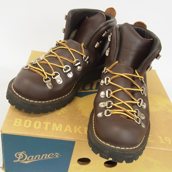 実際に弊社で買取させて頂いたDANNER/ダナー GORE-TEX マウンテンライト ブーツ ブラウン 30520X/7.5EE