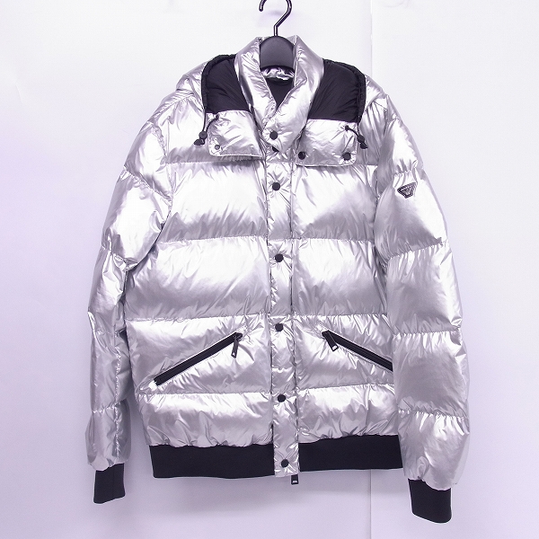 実際に弊社で買取させて頂いたARMANI JEANS/アルマーニジーンズ 2WAY ダウンジャケット/52