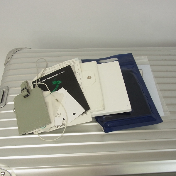 実際に弊社で買取させて頂いたRIMOWA/リモワ TOPAS/トパーズ マルチホイール 4輪 920.63.00.4 スーツケース/64Lの画像 8枚目