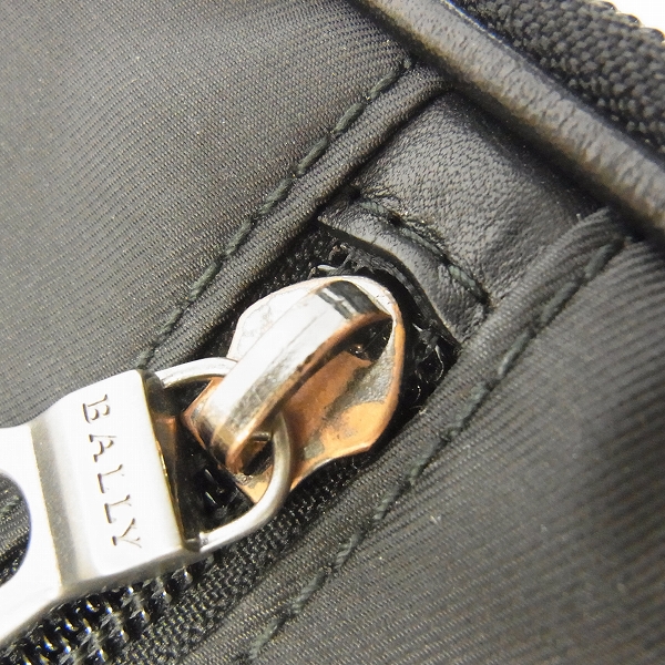実際に弊社で買取させて頂いたBALLY/バリー ボディ バッグ/ワンショルダーの画像 5枚目