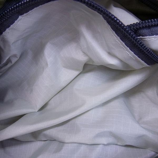 実際に弊社で買取させて頂いたdeuter/ドイター ACT Lite 40+10 SL 登山バックパック/リュックサックの画像 5枚目