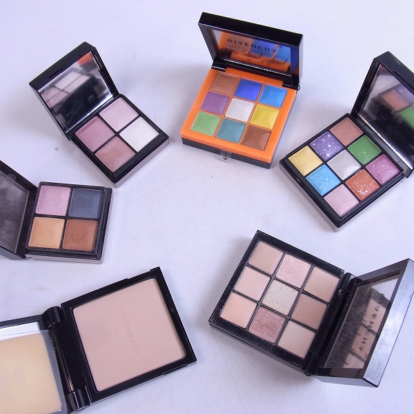 実際に弊社で買取させて頂いたGIVENCHY/ジバンシィ アイシャドウ/リップバーム等 おまとめ品の画像 1枚目