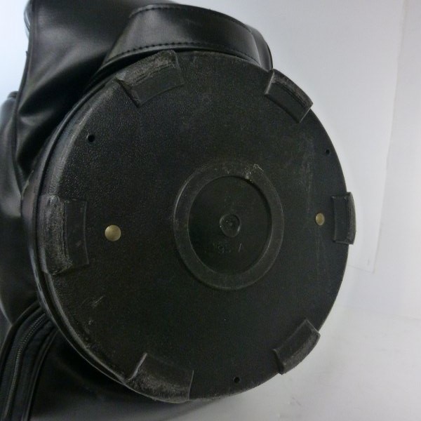 実際に弊社で買取させて頂いたBARNEYS NEWYORK/バーニーズニューヨーク 6分割キャディバッグ ブラックの画像 7枚目