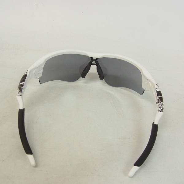 実際に弊社で買取させて頂いたOAKLEY/オークリー RADARLOCK PATH/レーダーロックパス サングラス OO9206-02の画像 3枚目