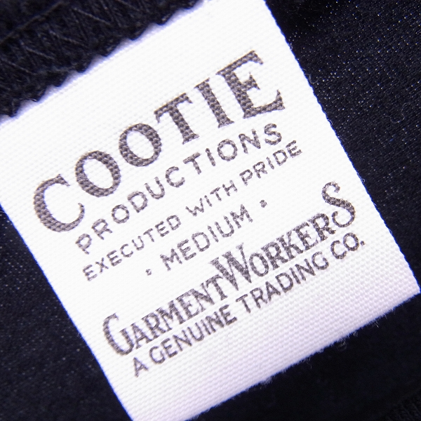 実際に弊社で買取させて頂いたCOOTIE/クーティー プリント 半袖 Tシャツ ブラック Mの画像 2枚目