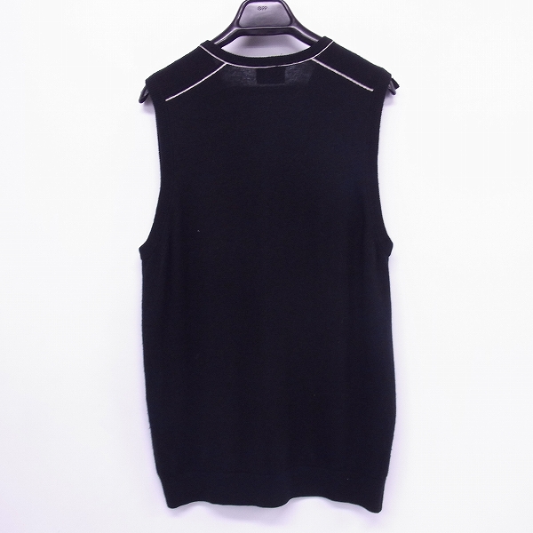 実際に弊社で買取させて頂いたLACOSTE/ラコステ ウール100% ニットベスト ブラック/黒 3の画像 1枚目